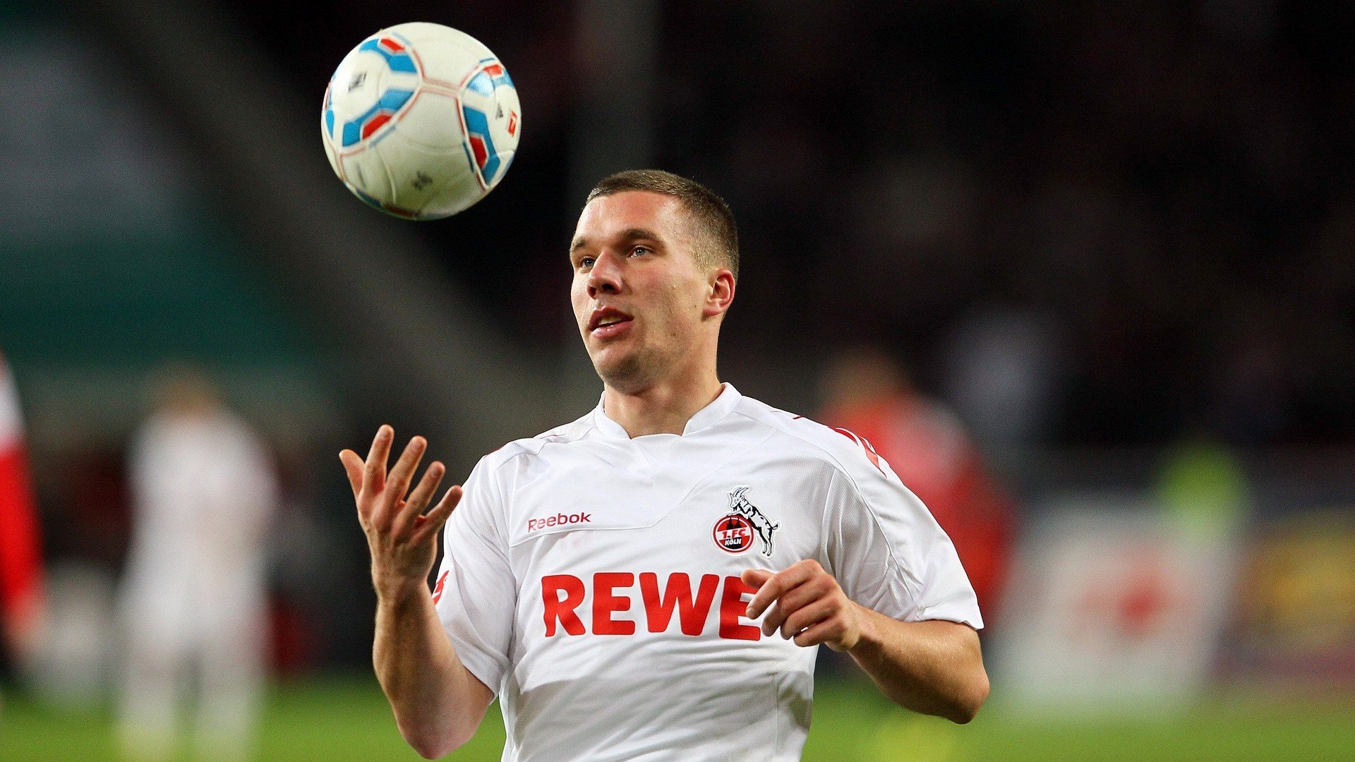 开云·体育官网APP下载-克洛普领衔利物浦，不断争取欧冠重夺